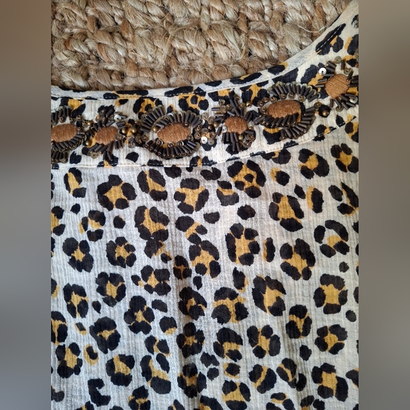 Tommy bahama shirt - Picture 4 of 5